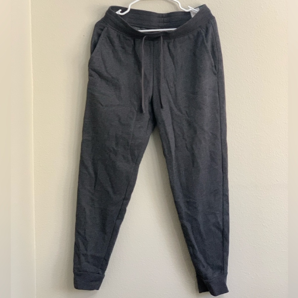 New With Tag TEK Gear Mens Active Joggers Ultra Soft Fleece Size Medium Gray